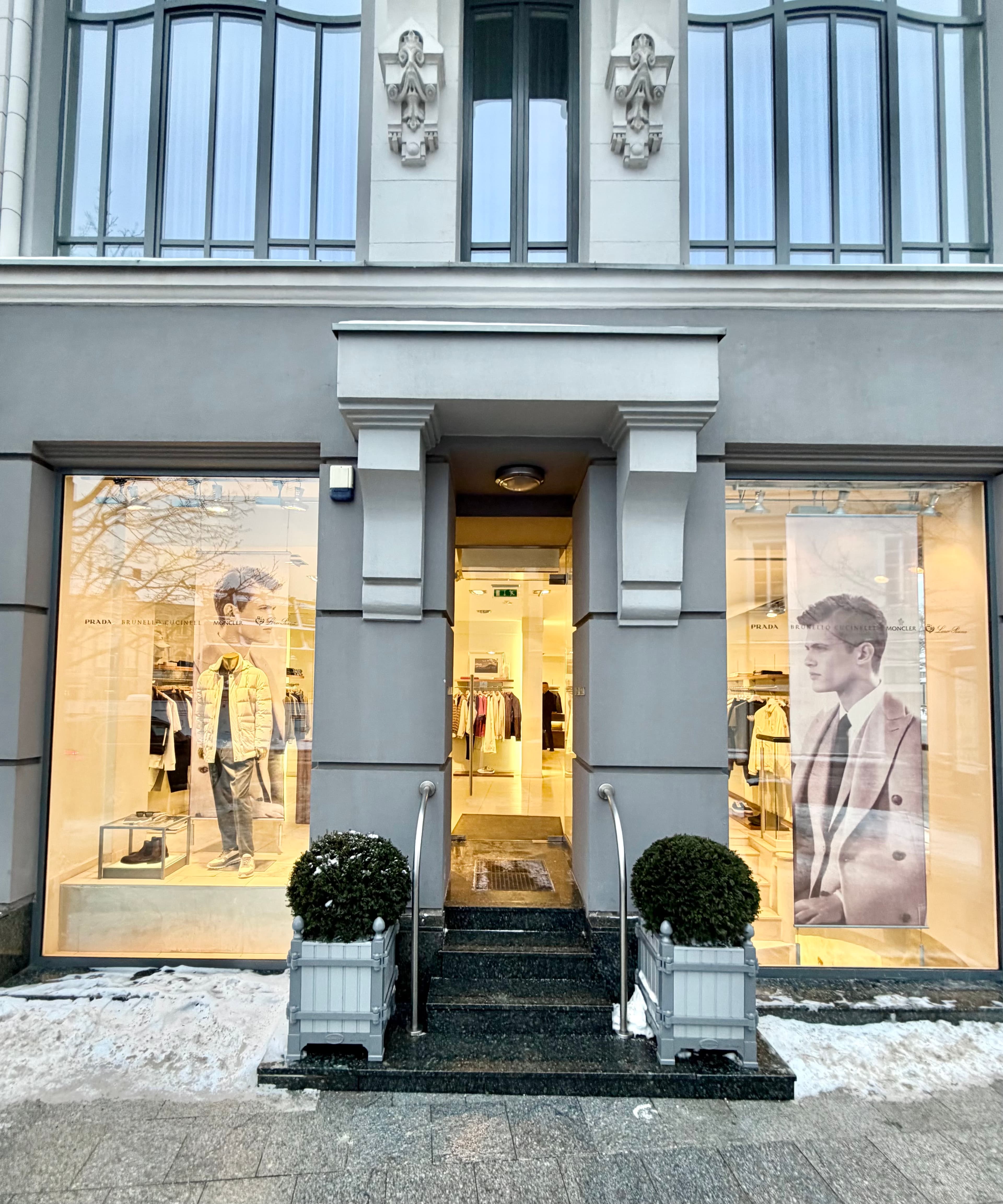 Women's Accessories